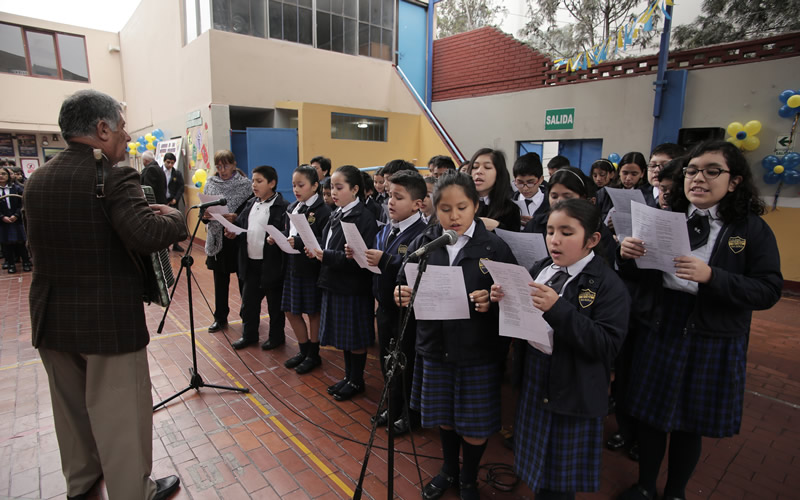 Colegio Santa Rosa - San Borja